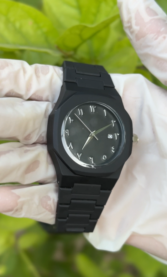 Black Arabic Aura With Date White Digits